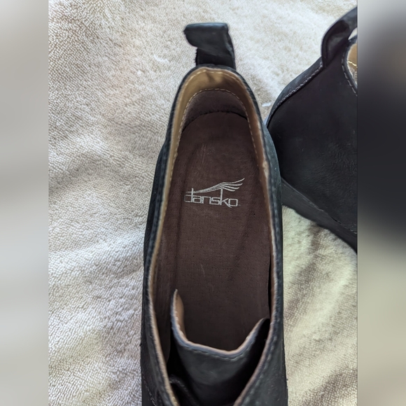 Preppy Black Suede Ankle Boots Size 8.5 Dark Acadamia - Picture 5 of 6